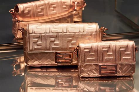 fendi rose gold|Rose.